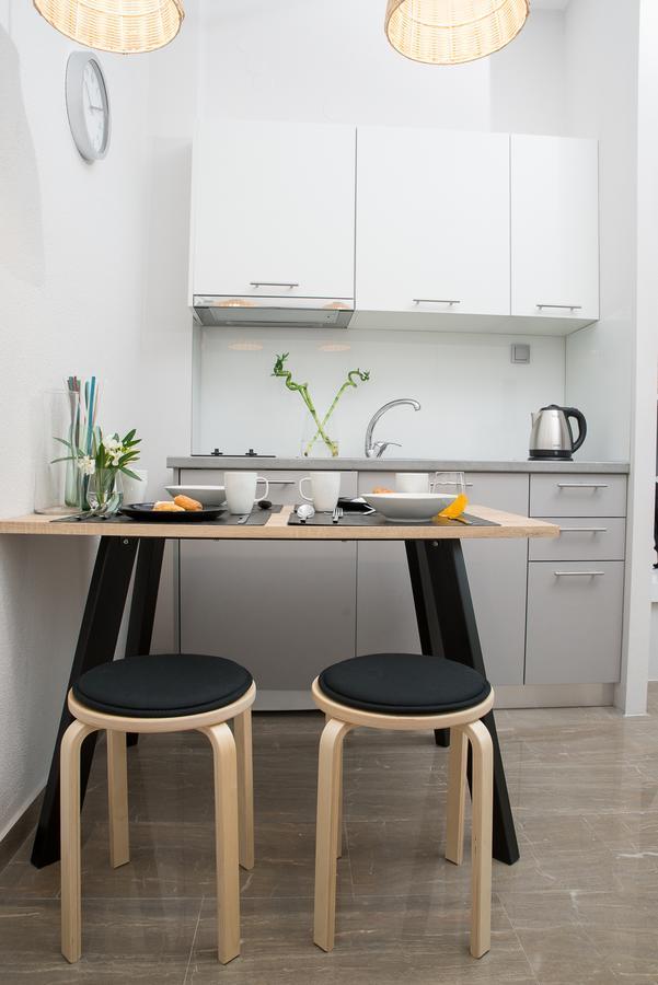 Palio Grey Apartments Palaiontsiflikion Bagian luar foto