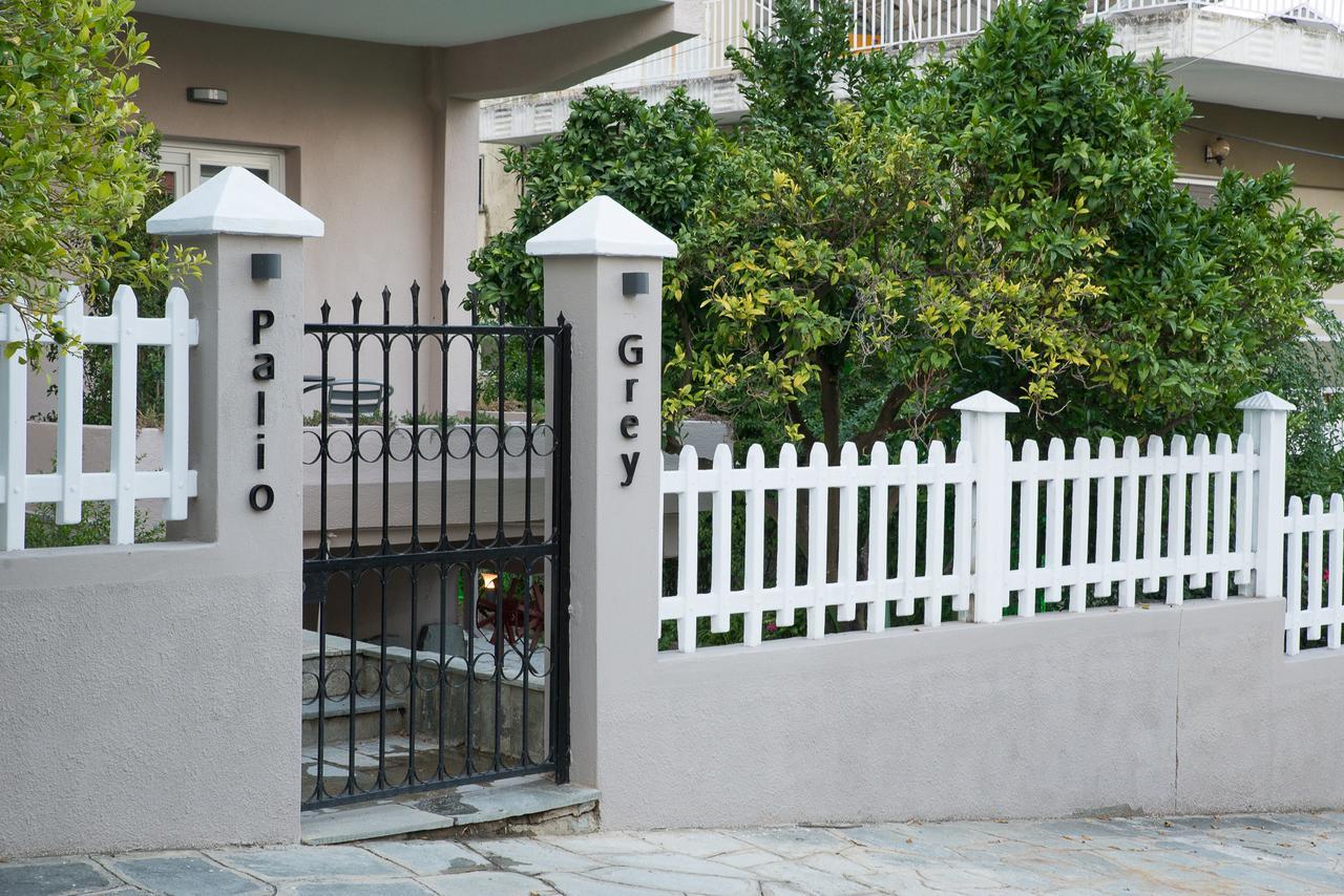 Palio Grey Apartments Palaiontsiflikion Bagian luar foto